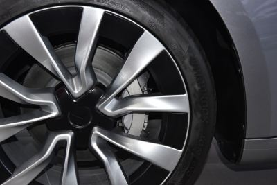 2025款 改款 后轮驱动版-外观-图片-有驾