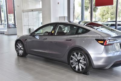 2025款 改款 后轮驱动版-外观-图片-有驾