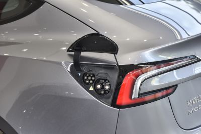 2025款 改款 后轮驱动版-外观-图片-有驾