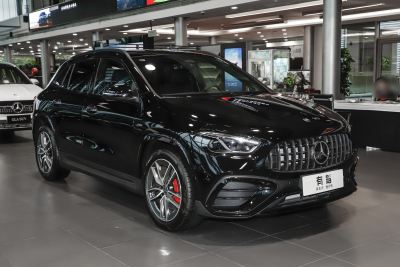 Mercedes-Benz GLA AMG Экстерьер 3