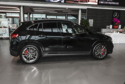 Mercedes-Benz GLA AMG Экстерьер 4