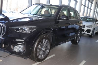 2022款 xDrive30i M运动套装-外观-图片-有驾