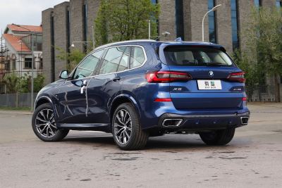 2022款 xDrive30i M运动套装-外观-图片-有驾