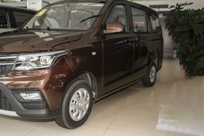 2023款 1.5L 尊享版双蒸空调客车JL473QG 7座-外观-图片-有驾
