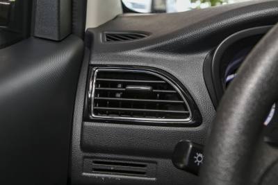 2023款 1.5L 尊享版双蒸空调客车JL473QG 7座-内饰-图片-有驾