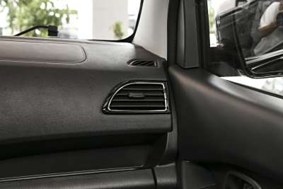 2023款 1.5L 尊享版双蒸空调客车JL473QG 7座-内饰-图片-有驾