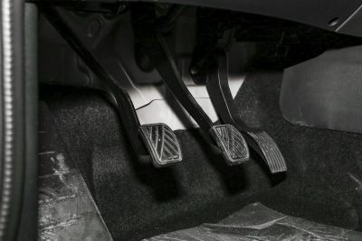 2023款 1.5L 尊享版双蒸空调客车JL473QG 7座-内饰-图片-有驾