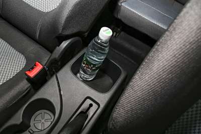 2023款 1.5L 尊享版双蒸空调客车JL473QG 7座-内饰-图片-有驾