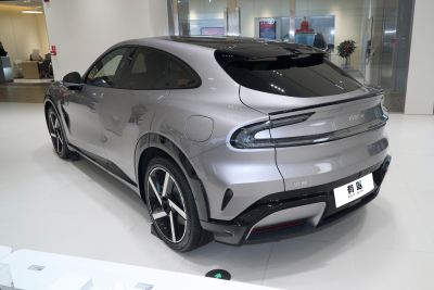 2025款 超长续航四驱Pro版-外观-图片-有驾