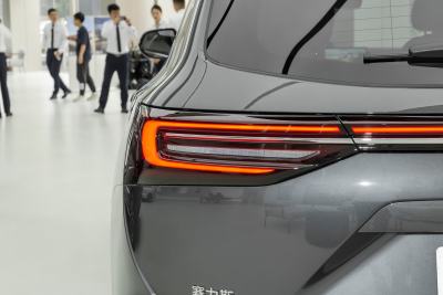2024款 1.5T 智驾后驱Ultra版 6座-外观-图片-有驾