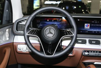 2024款 GLS 450 4MATIC 动感型-内饰-图片-有驾