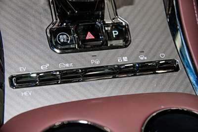 2024款 1100四驱Ultra版-内饰-图片-有驾