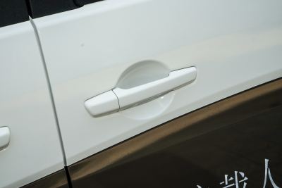 2023款 1.6L CNG 手动基本型 6座-外观-图片-有驾