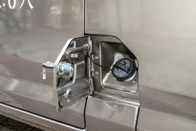 2023款 1.6L CNG 手动基本型 6座-外观-图片-有驾