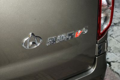 2023款 1.6L CNG 手动基本型 6座-外观-图片-有驾
