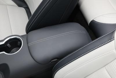 2024款 2.3T EcoBoost 敞篷运动版-空间-图片-有驾