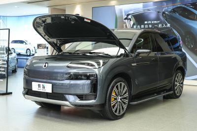 2025款 旗舰型-外观-图片-有驾