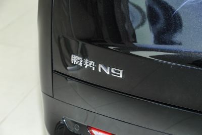 2025款 旗舰型-外观-图片-有驾
