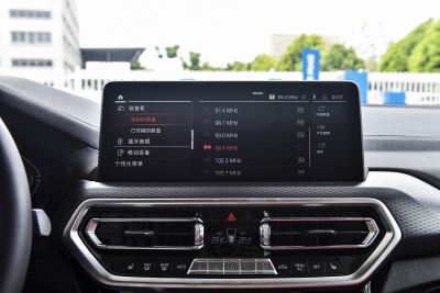 2022款 改款 xDrive 30i M运动曜夜套装-内饰-图片-有驾