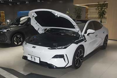 2025款 700km 远航智驾版-外观-图片-有驾