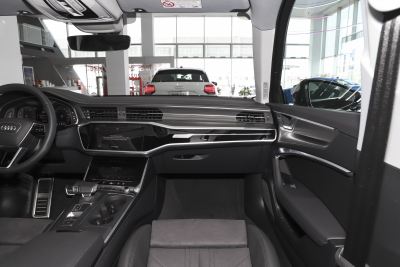 2022款 allroad quattro 55 TFSI 冰雪运动版-内饰-图片-有驾