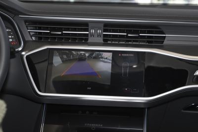 2022款 allroad quattro 55 TFSI 冰雪运动版-内饰-图片-有驾