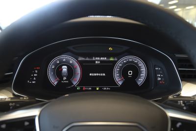 2022款 allroad quattro 55 TFSI 冰雪运动版-内饰-图片-有驾