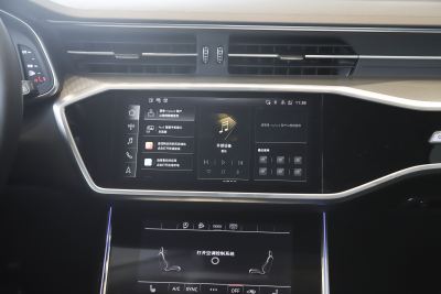 2022款 allroad quattro 55 TFSI 冰雪运动版-内饰-图片-有驾