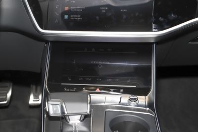 2022款 allroad quattro 55 TFSI 冰雪运动版-内饰-图片-有驾