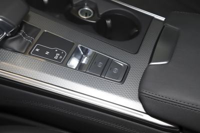 2022款 allroad quattro 55 TFSI 冰雪运动版-内饰-图片-有驾