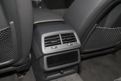 2022款 allroad quattro 55 TFSI 冰雪运动版-内饰-图片-有驾