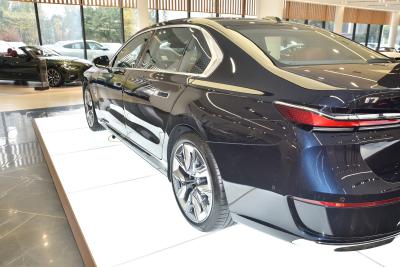 2023款 xDrive60L 豪华套装-外观-图片-有驾