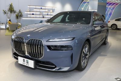 2023款 xDrive60L 豪华套装-外观-图片-有驾