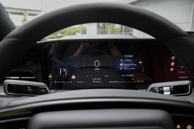 2025款 2.0T 骑士特别版-内饰-图片-有驾