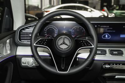 2025款 GLE 350 4MATIC 轿跑SUV 豪华型-内饰-图片-有驾