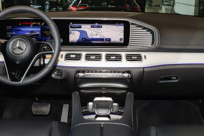 2025款 GLE 350 4MATIC 轿跑SUV 豪华型-内饰-图片-有驾