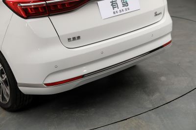 2021款 升级版 1.5T 自动尊贵型 6座-外观-图片-有驾