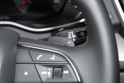 2025款 quattro 45周年典藏版 40 TFSI 豪华动感型-内饰-图片-有驾 2025款 quattro 45周年典藏版 40 TFSI 豪华动感型-内饰-图片-有驾