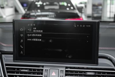 2025款 quattro 45周年典藏版 40 TFSI 豪华动感型-内饰-图片-有驾 2025款 quattro 45周年典藏版 40 TFSI 豪华动感型-内饰-图片-有驾