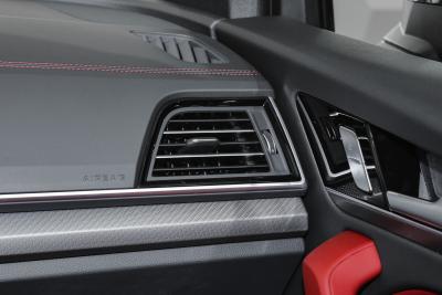 2025款 quattro 45周年典藏版 40 TFSI 豪华动感型-内饰-图片-有驾 2025款 quattro 45周年典藏版 40 TFSI 豪华动感型-内饰-图片-有驾