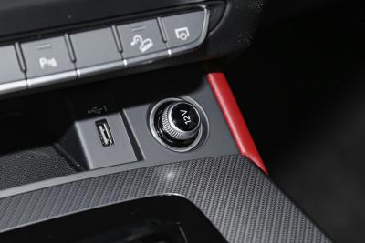 2025款 quattro 45周年典藏版 40 TFSI 豪华动感型-内饰-图片-有驾 2025款 quattro 45周年典藏版 40 TFSI 豪华动感型-内饰-图片-有驾