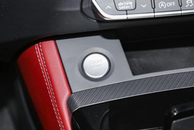 2025款 quattro 45周年典藏版 40 TFSI 豪华动感型-内饰-图片-有驾 2025款 quattro 45周年典藏版 40 TFSI 豪华动感型-内饰-图片-有驾