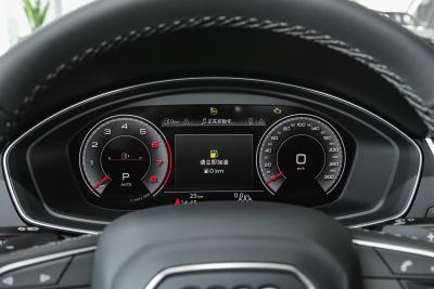 2025款 quattro 45周年典藏版 40 TFSI 豪华动感型-内饰-图片-有驾 2025款 quattro 45周年典藏版 40 TFSI 豪华动感型-内饰-图片-有驾