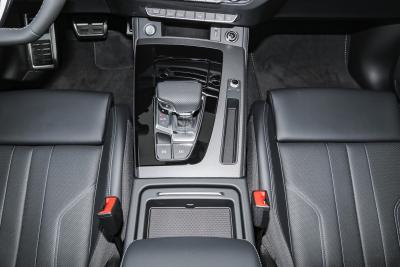 2025款 quattro 45周年典藏版 40 TFSI 豪华动感型-内饰-图片-有驾 2025款 quattro 45周年典藏版 40 TFSI 豪华动感型-内饰-图片-有驾