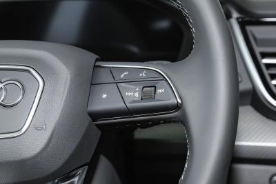2025款 quattro 45周年典藏版 40 TFSI 豪华动感型-内饰-图片-有驾 2025款 quattro 45周年典藏版 40 TFSI 豪华动感型-内饰-图片-有驾