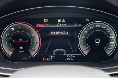 2025款 quattro 45周年典藏版 40 TFSI 豪华动感型-内饰-图片-有驾