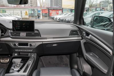 2025款 quattro 45周年典藏版 40 TFSI 豪华动感型-内饰-图片-有驾