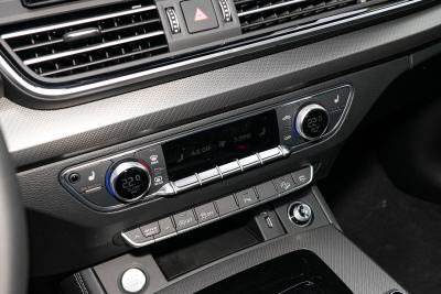 2025款 quattro 45周年典藏版 40 TFSI 豪华动感型-内饰-图片-有驾