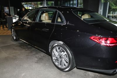 2025款 E 300 L 时尚型-外观-图片-有驾