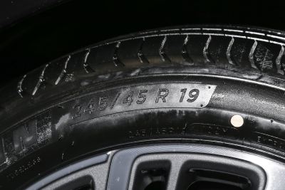 2025款 E 300 L 时尚型-外观-图片-有驾